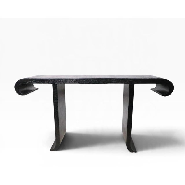 Chic Chinese Style Grass Cloth Alter Console Table c.1970’s For Sale In New York - Image 6 of 18