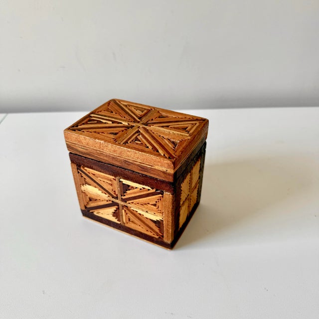1970s Tramp Folk Art Matchstick Wooden Box For Sale - Image 4 of 9