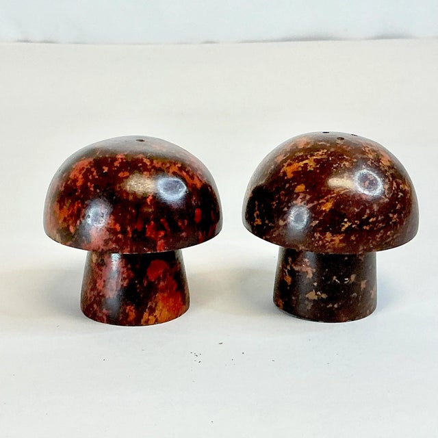 Boho Chic 1970s Vintage Minimalism Italian Marble Mushroom Salt & Pepper Shakers - A Pair, Thanksgiving For Sale - Image 3 of 12