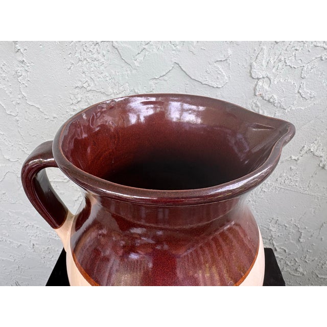 Ceramic Vintage American Two-Tone Pottery Water Jug Pitcher in Brown & Cream Glaze For Sale - Image 7 of 8
