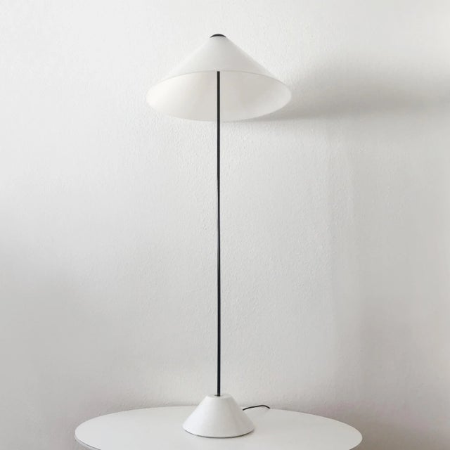1970s Snow Floor Lamp by Vico Magistretti for Oluce, 1970s For Sale - Image 5 of 14
