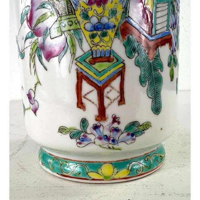 Mid-Century Chinese Export Handpainted Porcelain Vase. For Sale - Image 9 of 10