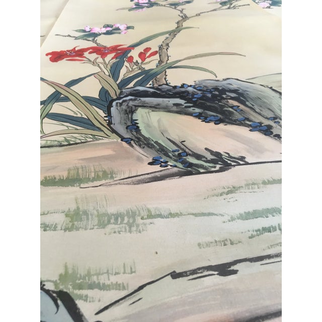 Chinoiserie Collectible Vintage Chinese Export Hand-Painted Gracie Wallpaper Six Panels Chinoiserie Birds and Flowers For Sale - Image 3 of 13