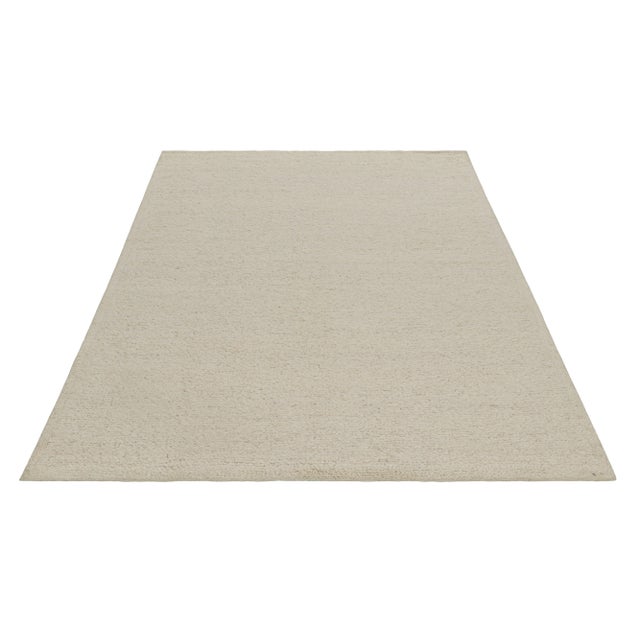 Rug & Kilim Rug & Kilim’s Contemporary Textural Rug in Tones of Cream and Off-White - 5x8 For Sale - Image 4 of 7