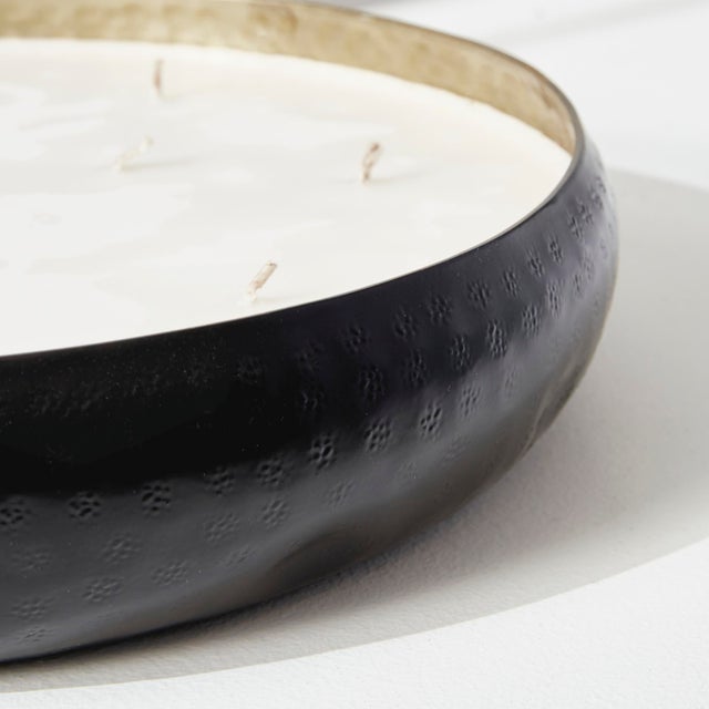 Kenneth Ludwig Chicago Oudh Noir 10-Wick Candle Tray For Sale - Image 4 of 4