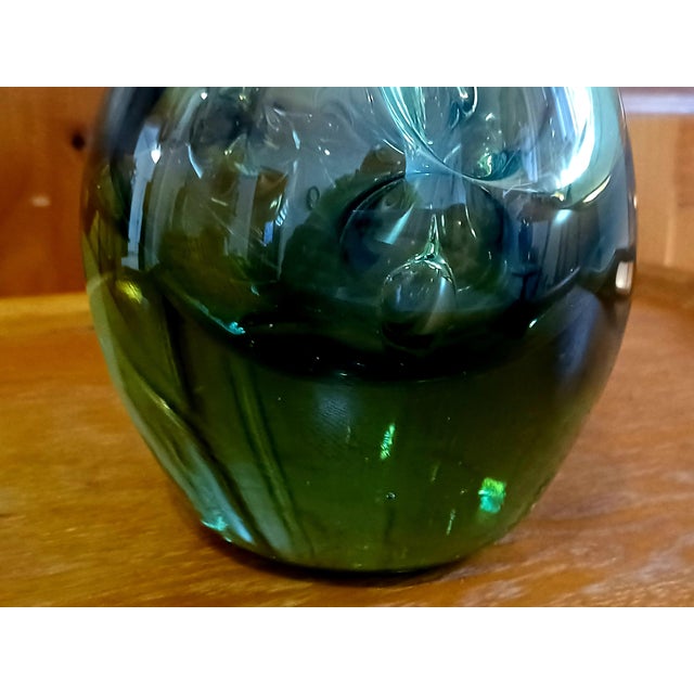 Signed 1968 Dominick Labino Emerald Green Luster Studio Art Glass Vase For Sale - Image 10 of 16