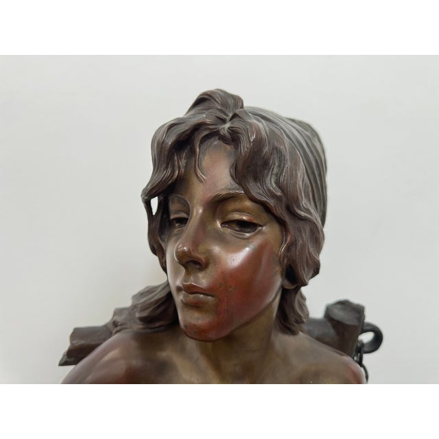 A beautiful 19th Century Bronze Sculpture by the renowned artist E Villanis. Titled ‘Capture’ and of large size. Good...