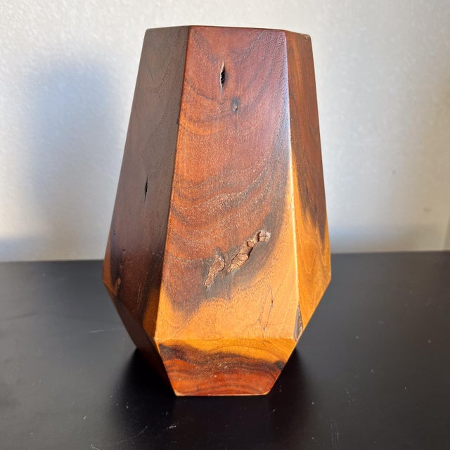 1940s 1943 Poston Arizona Camp Art Handcrafted Wood Hexagonal Vase For Sale - Image 5 of 12