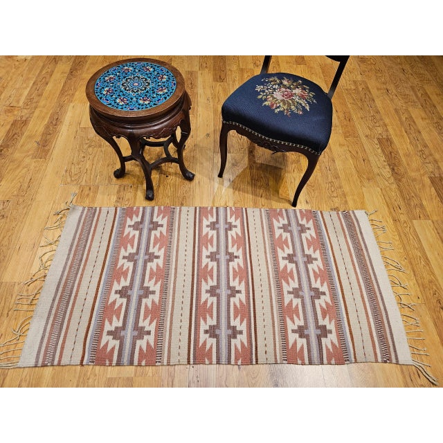 Vintage American Southwestern Kilim Rug, Handwoven Stripe Pattern, Earth Tones, 3’ X 5’ For Sale - Image 4 of 12