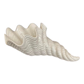 Mid 20th Century Large Shell Shaped Planter For Sale