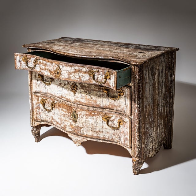 Baroque Commode, 18th Century For Sale - Image 5 of 15