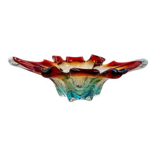 1960s Mid-Century Italian Murano Sommerso Art Glass Splash Bowl Centerpiece For Sale