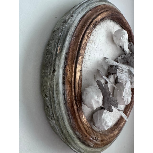 Paper Mache Fig Branch in Cartapesta Round Frame For Sale - Image 9 of 11