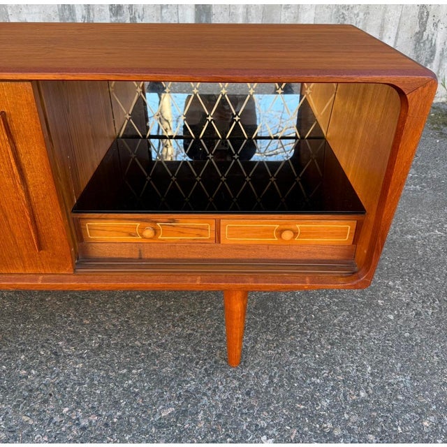 Vintage Danish Sideboard in Teak by E.W. Bach for Sejling Skabe, 1960 For Sale - Image 9 of 10