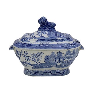 1840s English Willow & Lion Sauce Tureen For Sale
