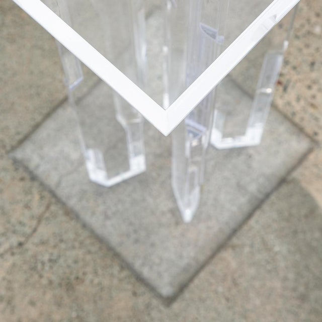 Transparent Mid Century Modern Pedestal Lucite Square Table Display Art Vintage Clear MCM For Sale - Image 8 of 12