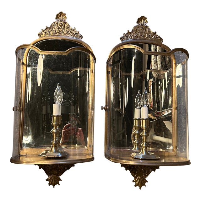 1980s Vaughn Brass & Curved Plexiglass Wall Lanterns - a Pair For Sale