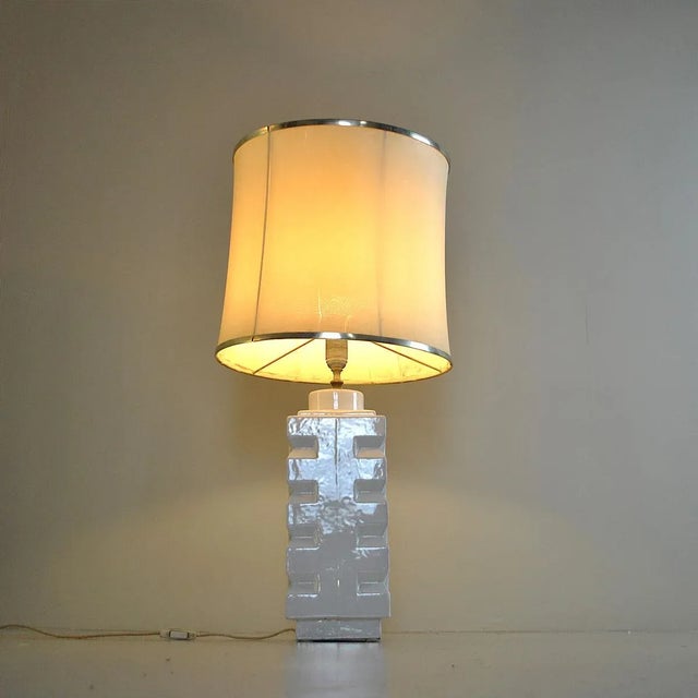 1960s White Ceramic Table Lamp, 1960s For Sale - Image 5 of 12