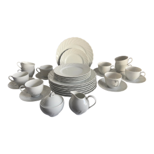 Mikasa White Lily of the Valley Japan Laj01 Dinner, Salad Plate, Cup & Saucer, Creamer, Sugar Bowl Set- 31 Pieces