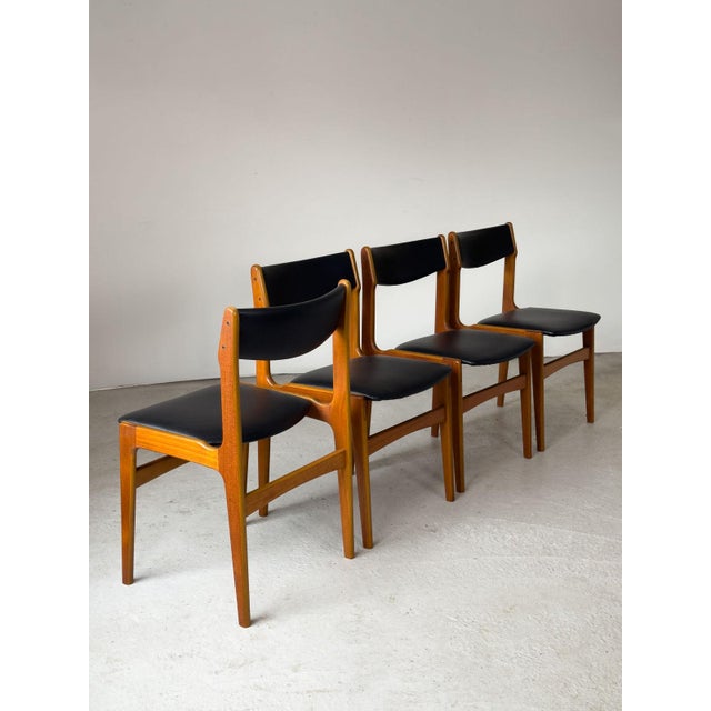 Teak Dining Chairs attributed to Erik Buch for Oddense Maskinsnedkeri, Denmark, 1960s, Set of 4 For Sale - Image 15 of 18