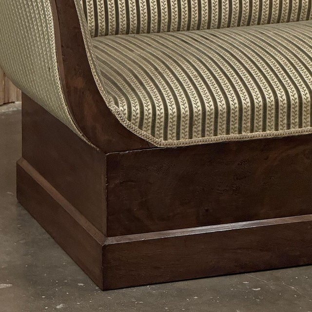 Early 19th Century Early 19th Century French Charles X Mahogany Sofa ~ Canape For Sale - Image 5 of 18