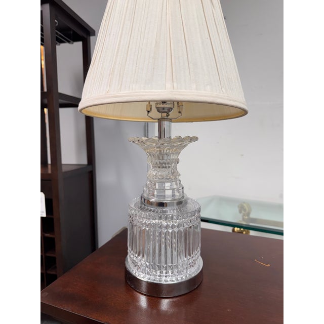 Transparent Mid 20th Century Cut Crystal Table Lamp, Vintage For Sale - Image 8 of 12