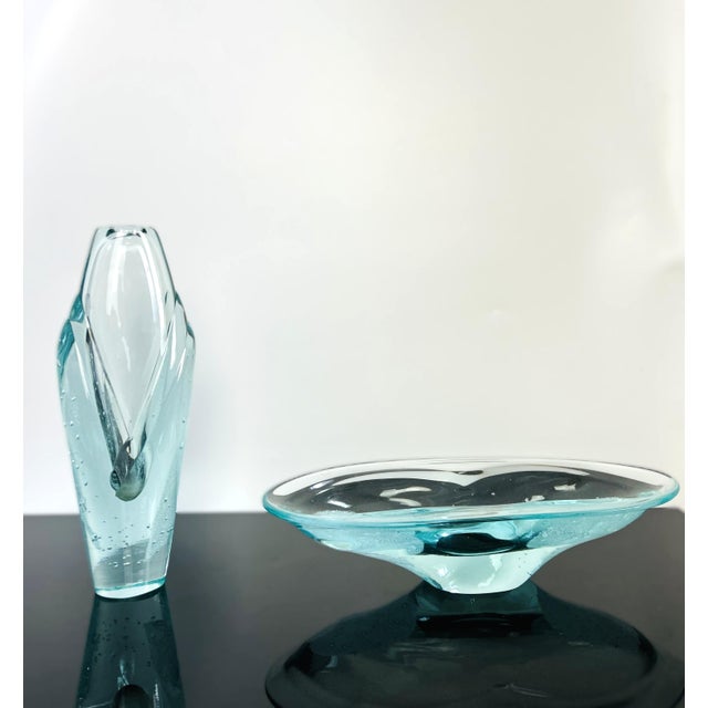 Blue Art Glass Model 7420/32 Vases and Bowl by Ladislav Paleček for Škrdlovice, Former Czechoslovakia, 1974, Set of 3 For Sale - Image 8 of 12