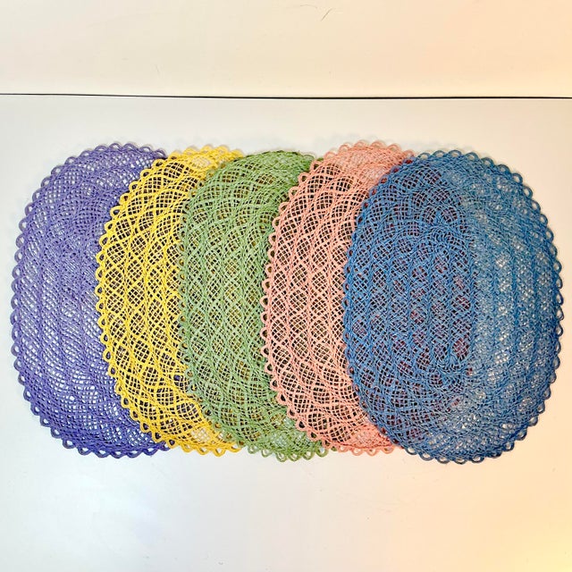 Boho Chic Mid-Century Boho Chic Costal Arts & Crafts Straw Placemats - Set of 5 For Sale - Image 3 of 9