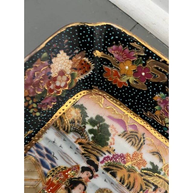 Mid 20th Century Royal Satsuma Handpainted Moriage Plate With Geishas For Sale - Image 4 of 9