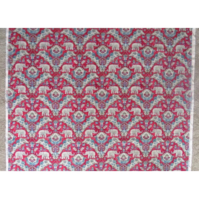 This is one of 10 continuous yards of Covington "Loxodonta" linen blend (55% linen; 45% viscose) fabric available for...