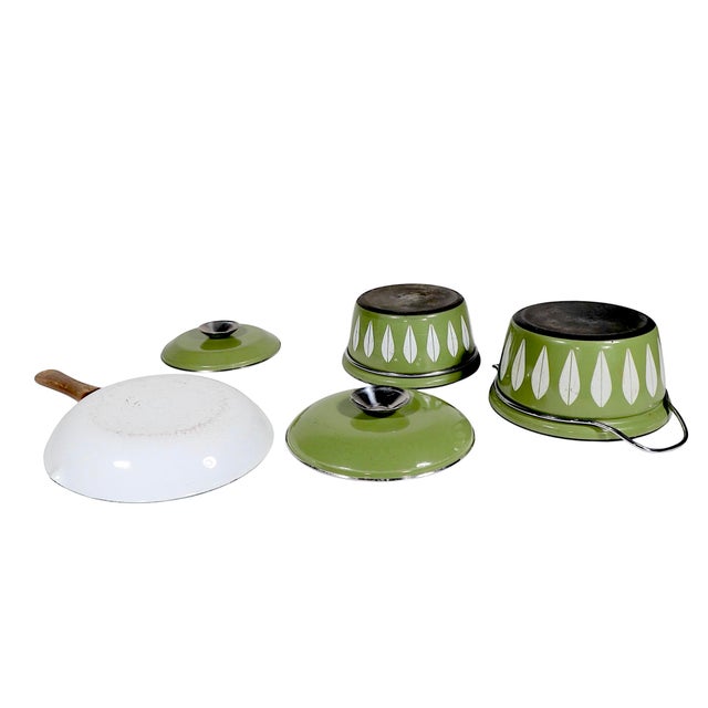 Lot of five pieces of vintage enamel cookware, Made in Sweden, circa 1960's. These pieces are part of the iconic Lotus...