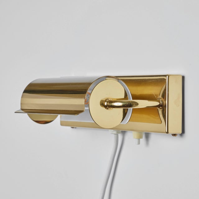 Mid-Century Modern 1960s Scandinavian Brass Rotating Wall Lamp in the Style of Charlotte Perriand For Sale - Image 3 of 13