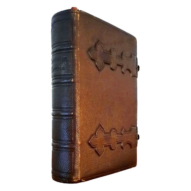 (1859) Clasped Christian Missal With Gauffered Page Edges - Illustrated Antique Devotional Christian Bible Art For Sale - Image 4 of 18