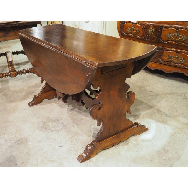 Antique Walnut Drop Leaf Table From Tuscany, Italy, Early 19th Century For Sale - Image 17 of 18