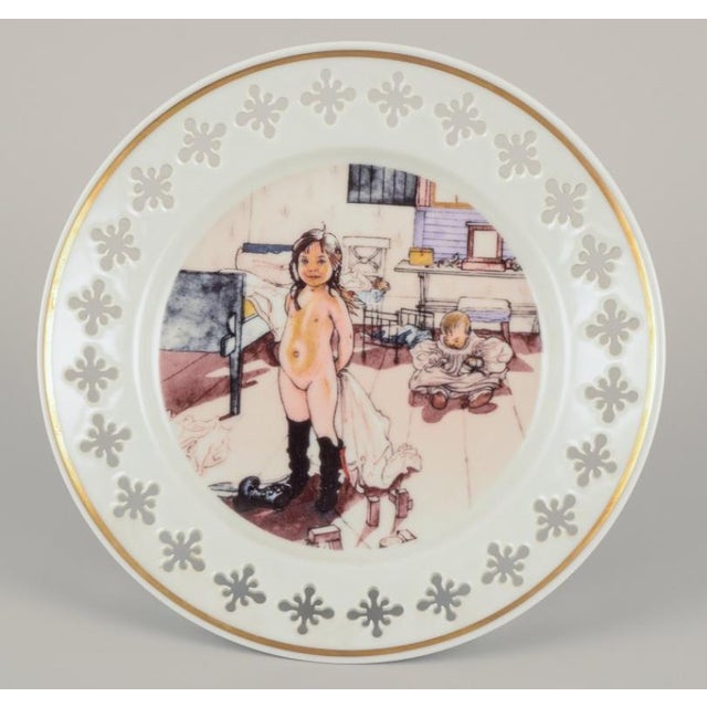 1960s Porcelain Plates with Motifs from Carl Larssons Paintings from Bing & Grøndahl, 1960s, Set of 6 For Sale - Image 5 of 9