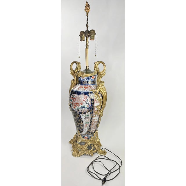 Traditional Mid 19th Century Continental Porcelain Meissen Urn Lamp For Sale - Image 3 of 7