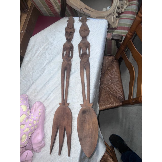 Brown African Carved Spoon and Fork Decor - Set of 2 For Sale - Image 8 of 8