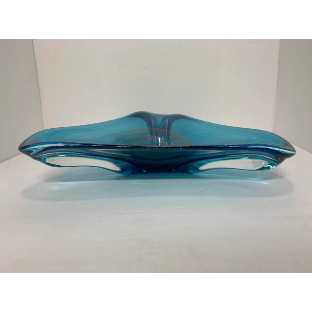 1950s Vintage Italian Murano Glass Gold-Speckled Turquoise Bowl For Sale - Image 5 of 10