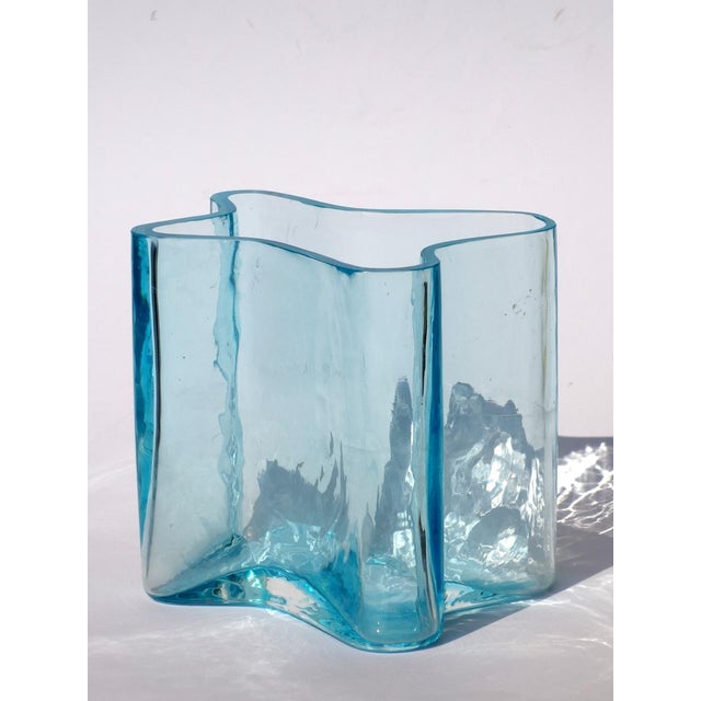 1960s Space Age Blue Glass Vase, 1960s For Sale - Image 5 of 5