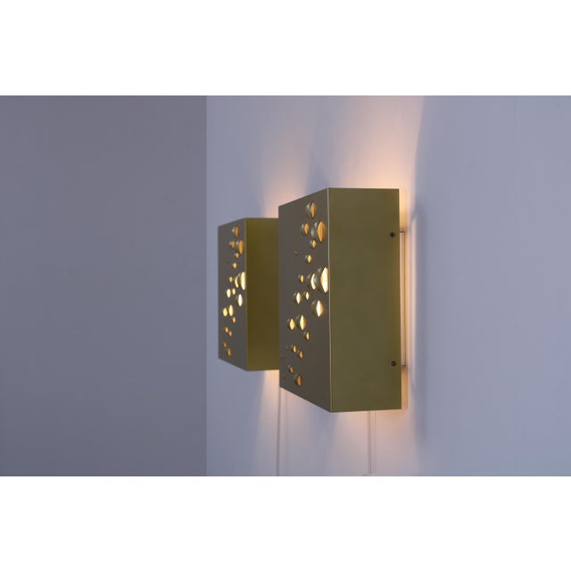 Star Rain C-1627-24 Gold Colored Wall Lamps by E. Jelles for Raak, 1960s, Set of 2 For Sale - Image 3 of 16