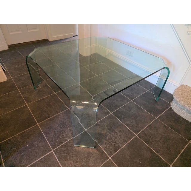 Post Modern Fiam Italia Ragno Glass Coffee Table For Sale In New York - Image 6 of 13