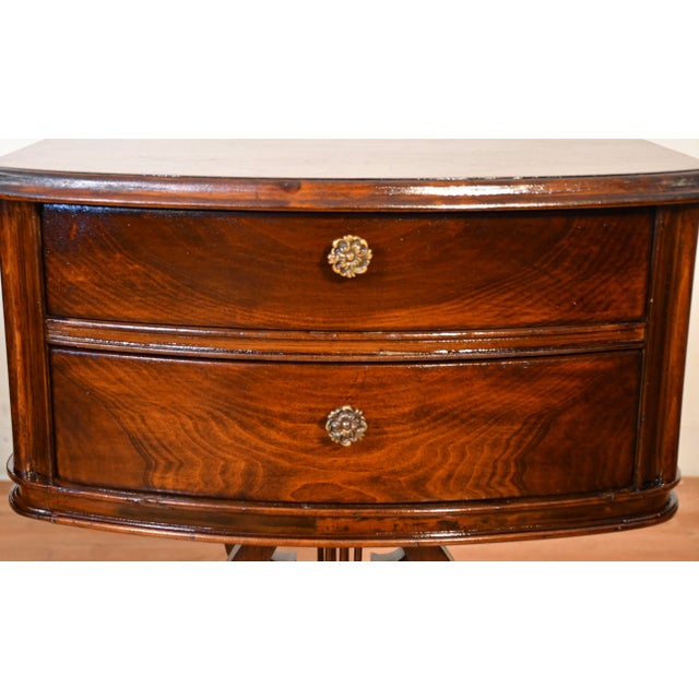 1920s Duncan Phyfe Mahogany Lyre Base Pair of Nightstands / Bedside Tables For Sale - Image 4 of 18