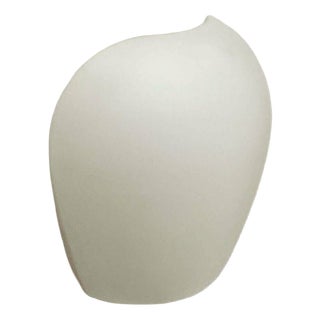 Mid-Century Modern German Muschel Glass Wall Lamps by Wilhelm Wagenfeld for Peill & Putzler, Set of 3 For Sale