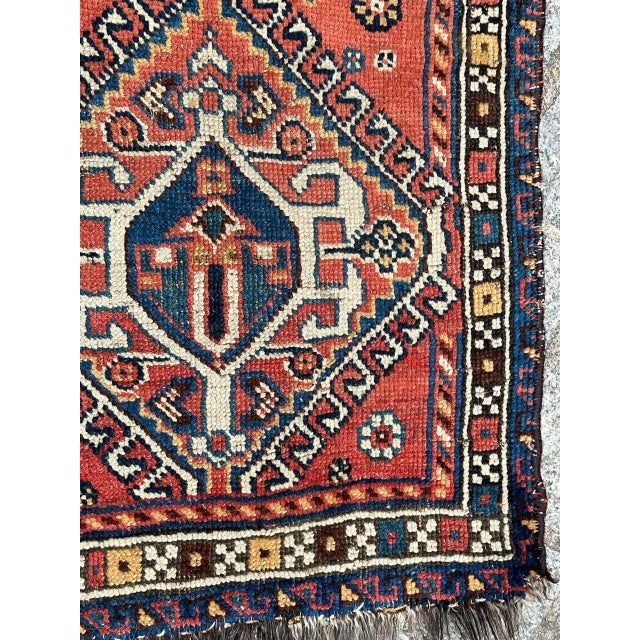 Small Bag Face Qashqai Rug, 1890s For Sale - Image 4 of 18