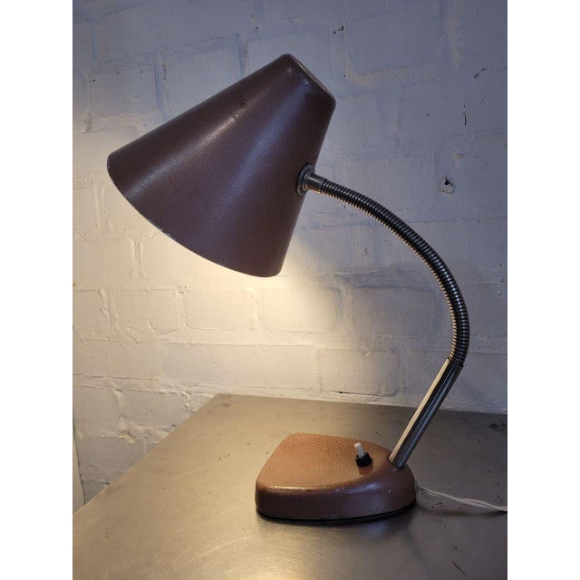Rare Soviet metal table lamp – Mid-century design with character This exceptional table lamp originates from the Soviet...