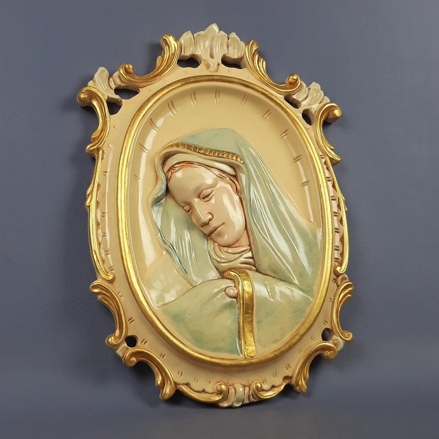 Sacred Madonna Icon Relief in Hand-Painted Lacquered Wood, 1970s For Sale - Image 3 of 12