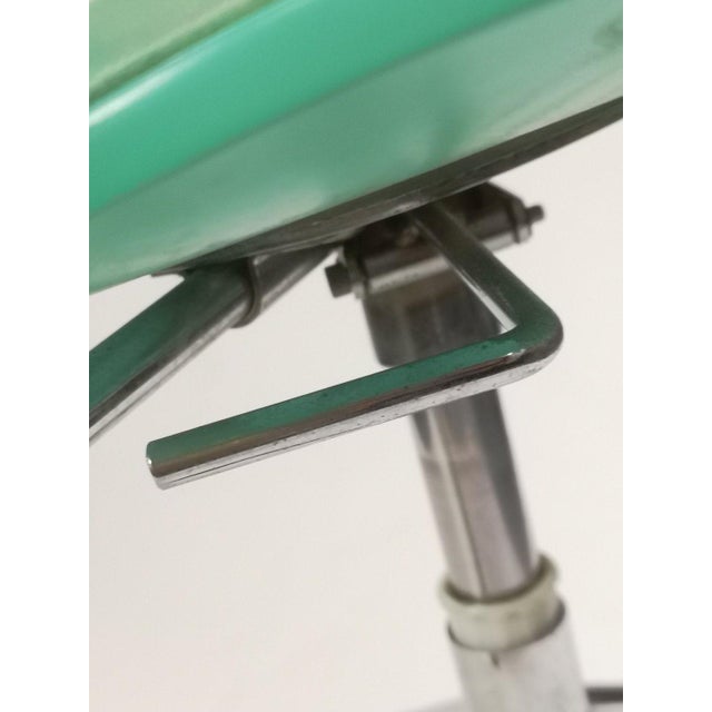 Turquoise Chair by Arne Jacobsen for Fritz Hansen, 1990s For Sale - Image 8 of 18