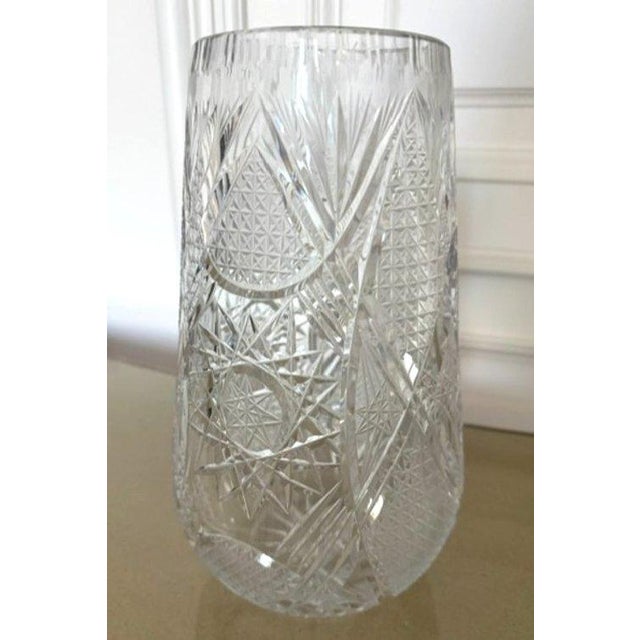 Olive Large Sklárny Bohemia Poděbrady Hand-Cut Lead Crystal Vase, Czechoslovakia, C. 70s-80s For Sale - Image 8 of 10