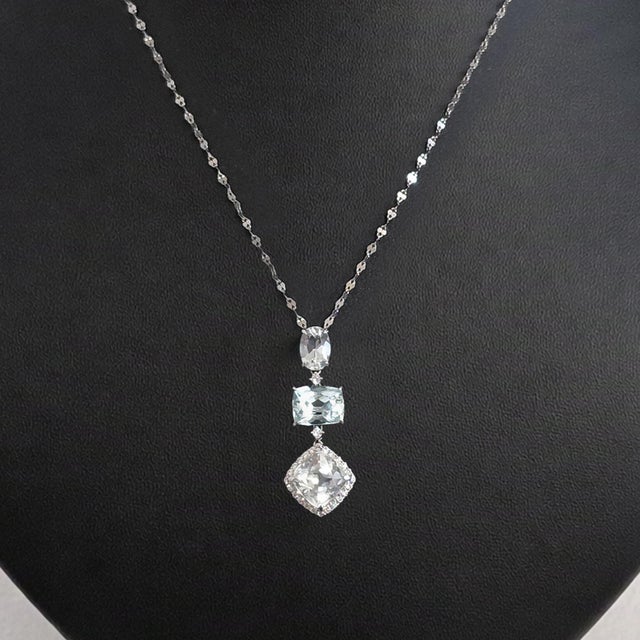 Sky Blue Aquamarine and Diamond Platinum Pendant Necklace - Fei Liu For Sale - Image 8 of 8
