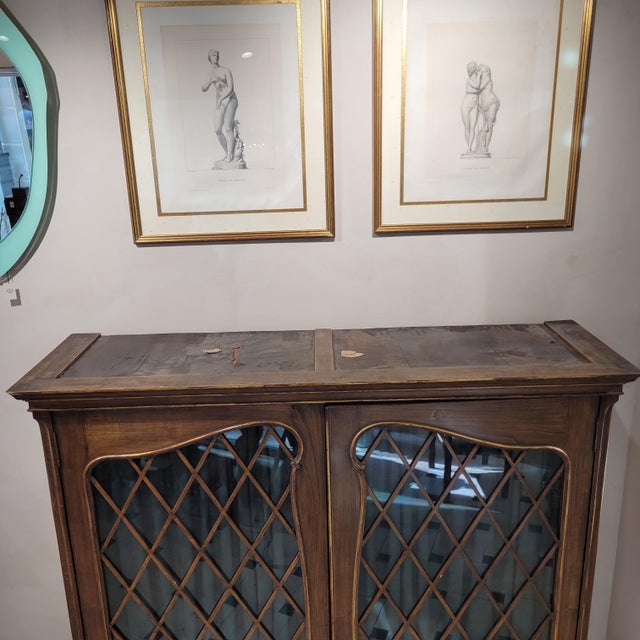 English Art Nouveau Display Cabinet in Stained and Gilded Pine, 1930 For Sale - Image 18 of 18